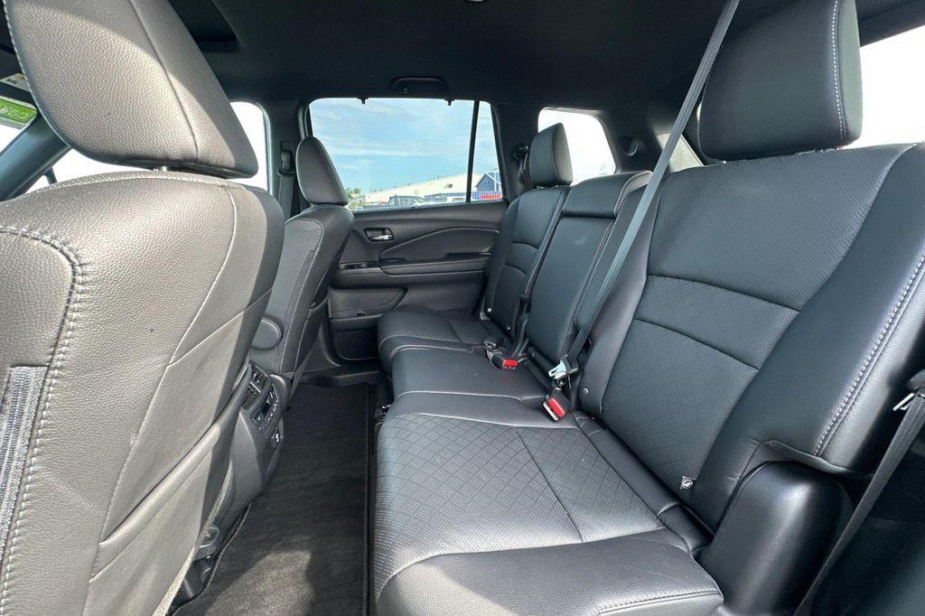 used 2021 Honda Passport car, priced at $26,858