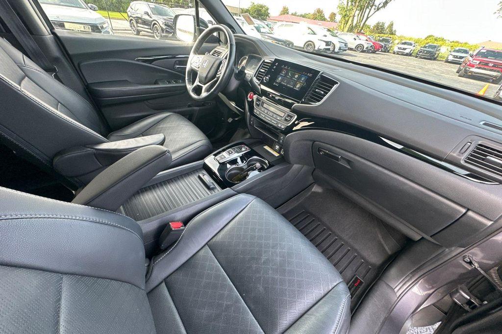 used 2021 Honda Passport car, priced at $26,858