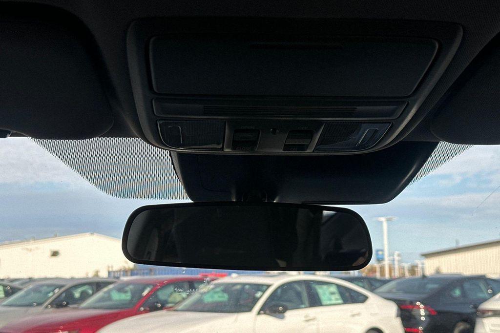 used 2021 Honda CR-V car, priced at $25,894