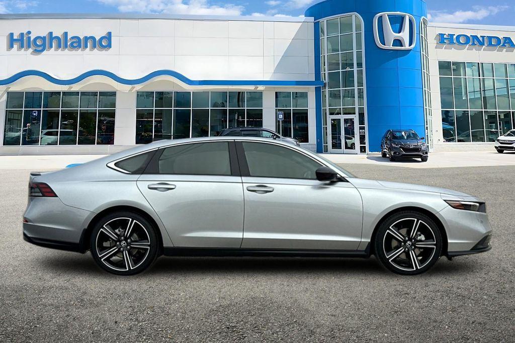new 2025 Honda Accord Hybrid car, priced at $34,805