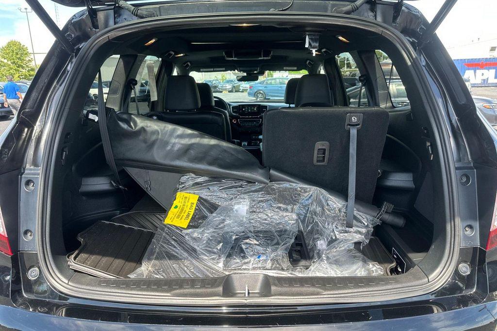 used 2022 Honda Pilot car, priced at $36,669