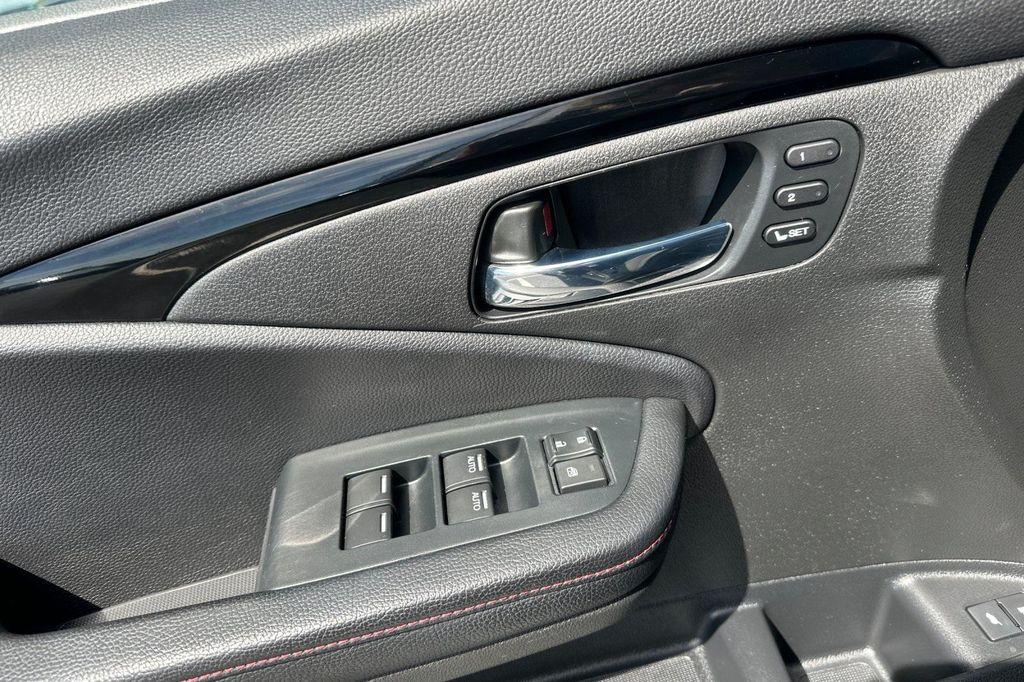 used 2022 Honda Pilot car, priced at $36,669