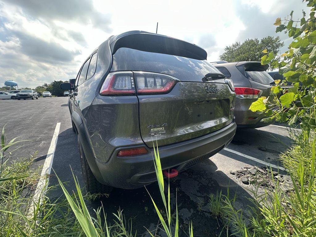 used 2020 Jeep Cherokee car, priced at $17,562