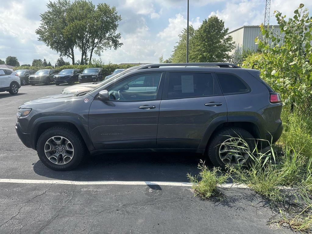 used 2020 Jeep Cherokee car, priced at $17,562