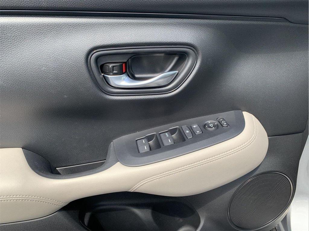 used 2025 Honda HR-V car, priced at $26,505