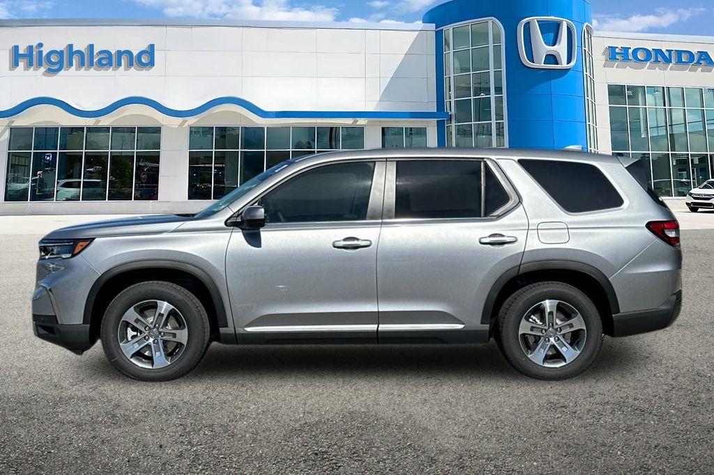 new 2025 Honda Pilot car, priced at $47,050
