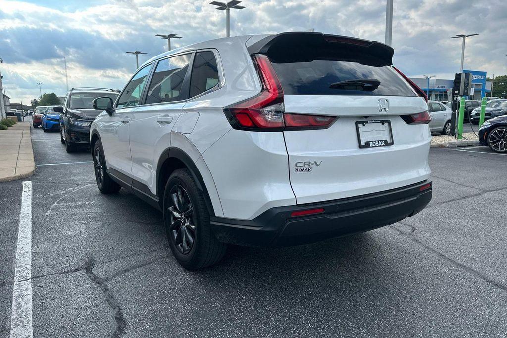 used 2025 Honda CR-V car, priced at $34,794