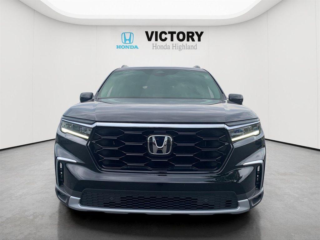 used 2024 Honda Pilot car, priced at $43,743