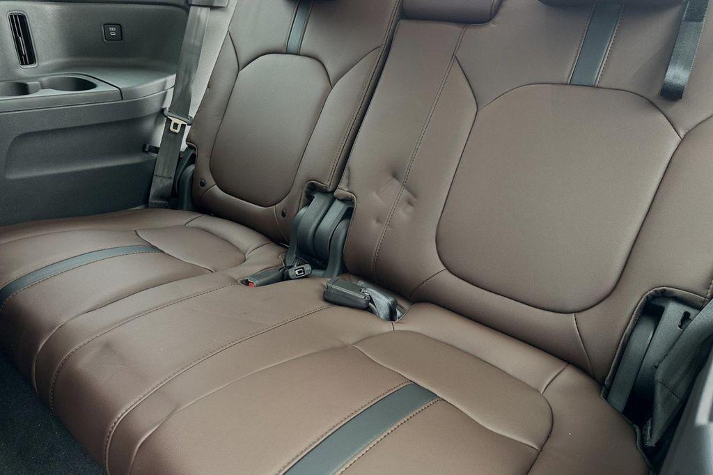 new 2025 Honda Pilot car, priced at $54,530