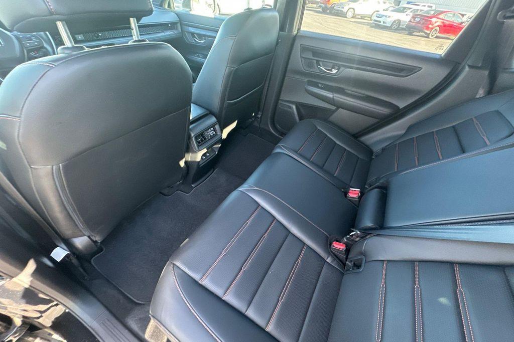 used 2024 Honda CR-V Hybrid car, priced at $33,561