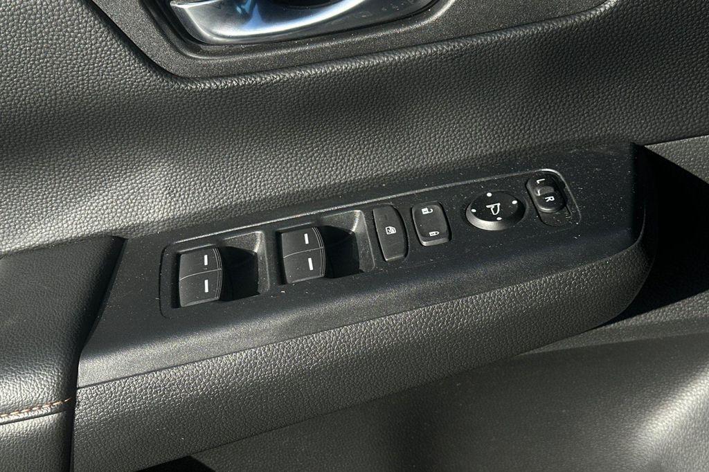 used 2024 Honda CR-V Hybrid car, priced at $33,561