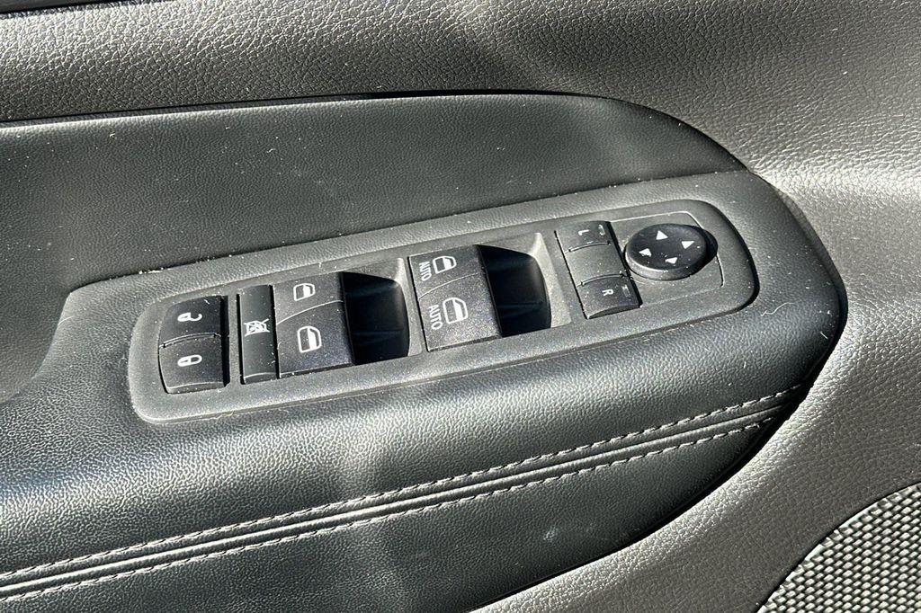 used 2020 Jeep Grand Cherokee car, priced at $23,900
