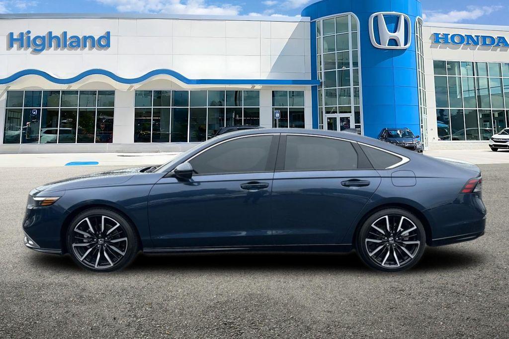 used 2025 Honda Accord Hybrid car, priced at $35,977