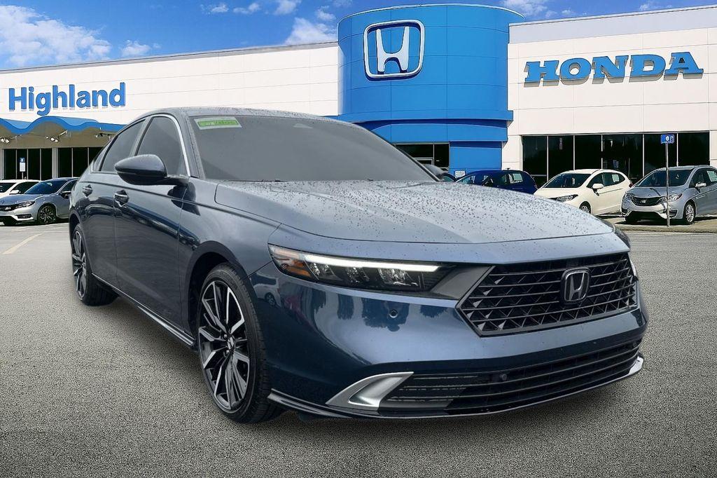 used 2025 Honda Accord Hybrid car, priced at $35,977