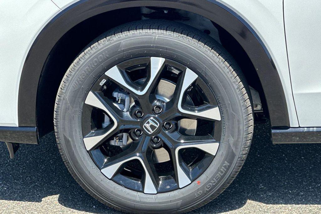 new 2026 Honda HR-V car, priced at $33,400