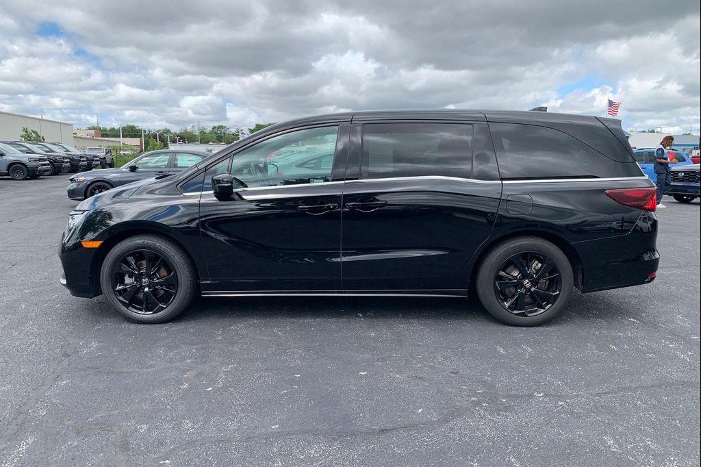used 2023 Honda Odyssey car, priced at $37,799