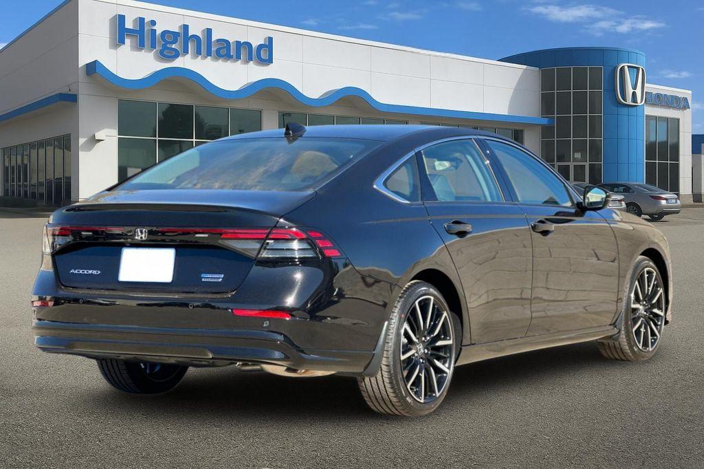 new 2025 Honda Accord Hybrid car, priced at $40,495
