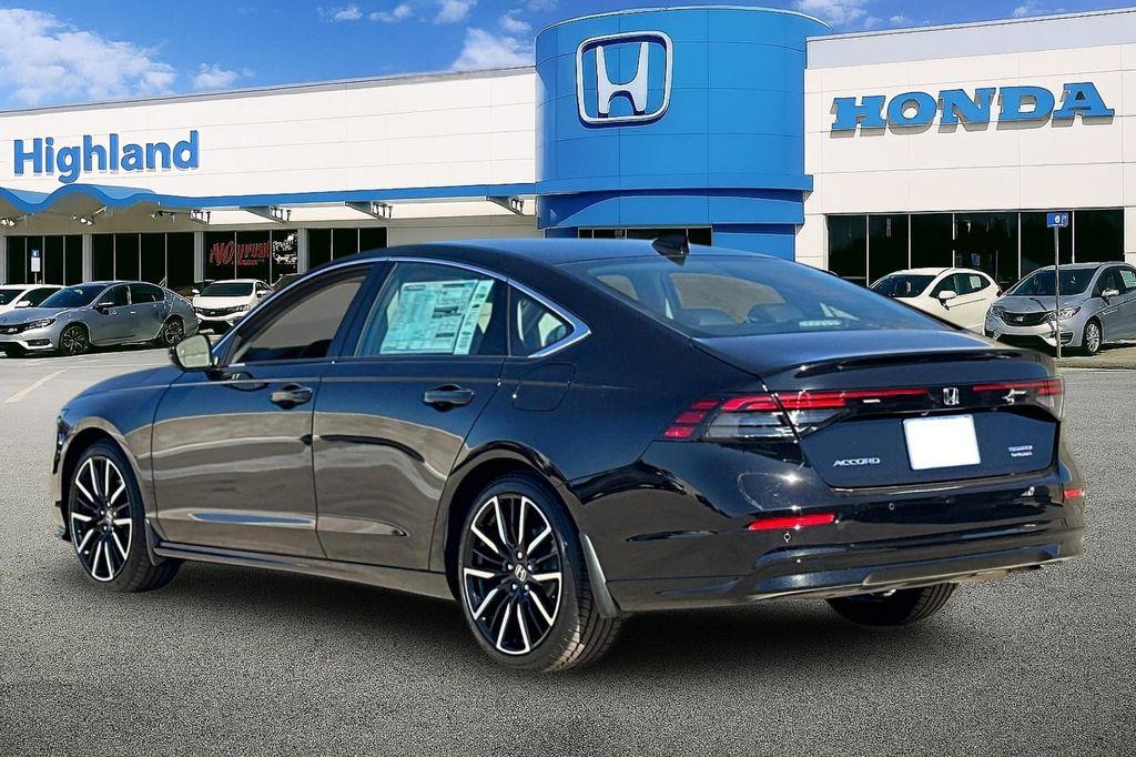 new 2025 Honda Accord Hybrid car, priced at $40,495