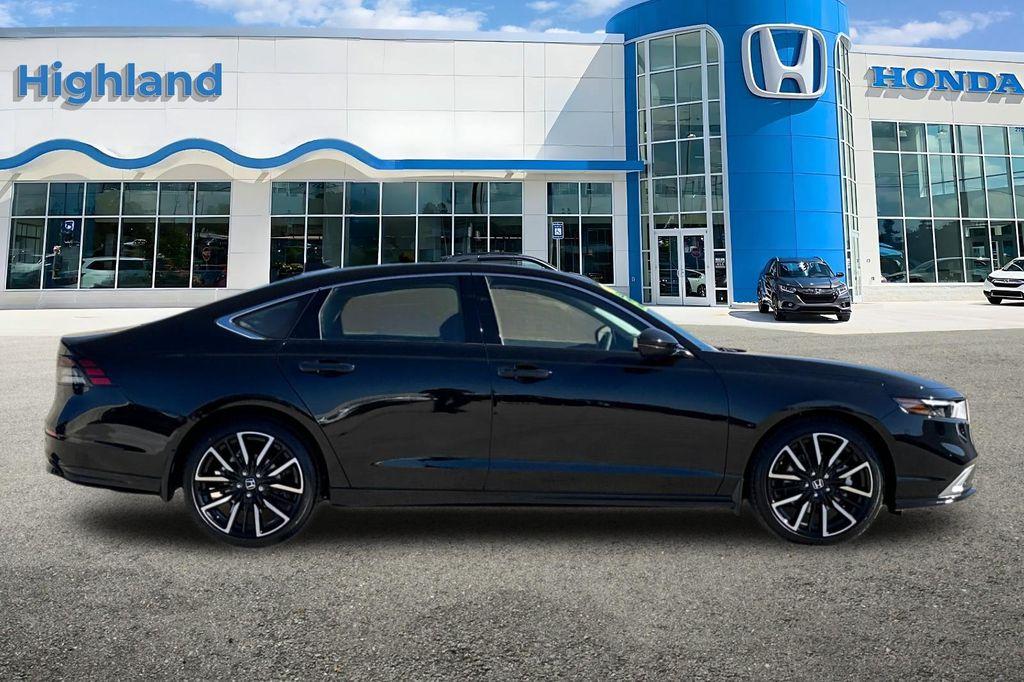 new 2025 Honda Accord Hybrid car, priced at $40,495