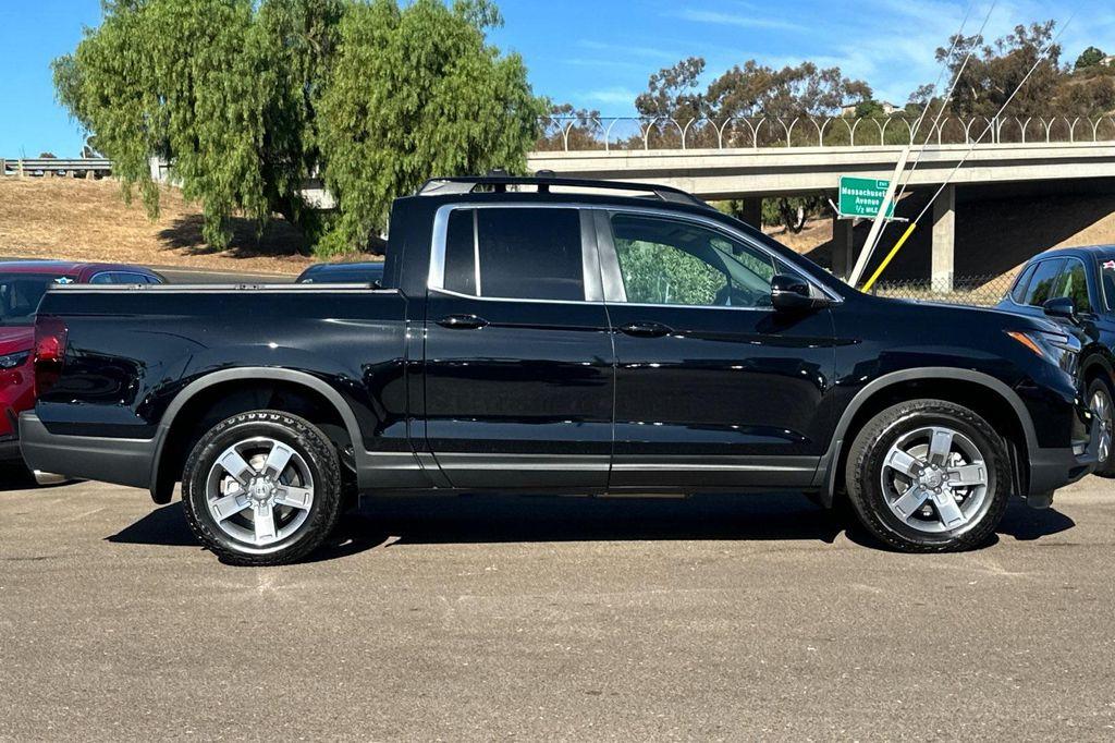 new 2025 Honda Ridgeline car, priced at $44,430