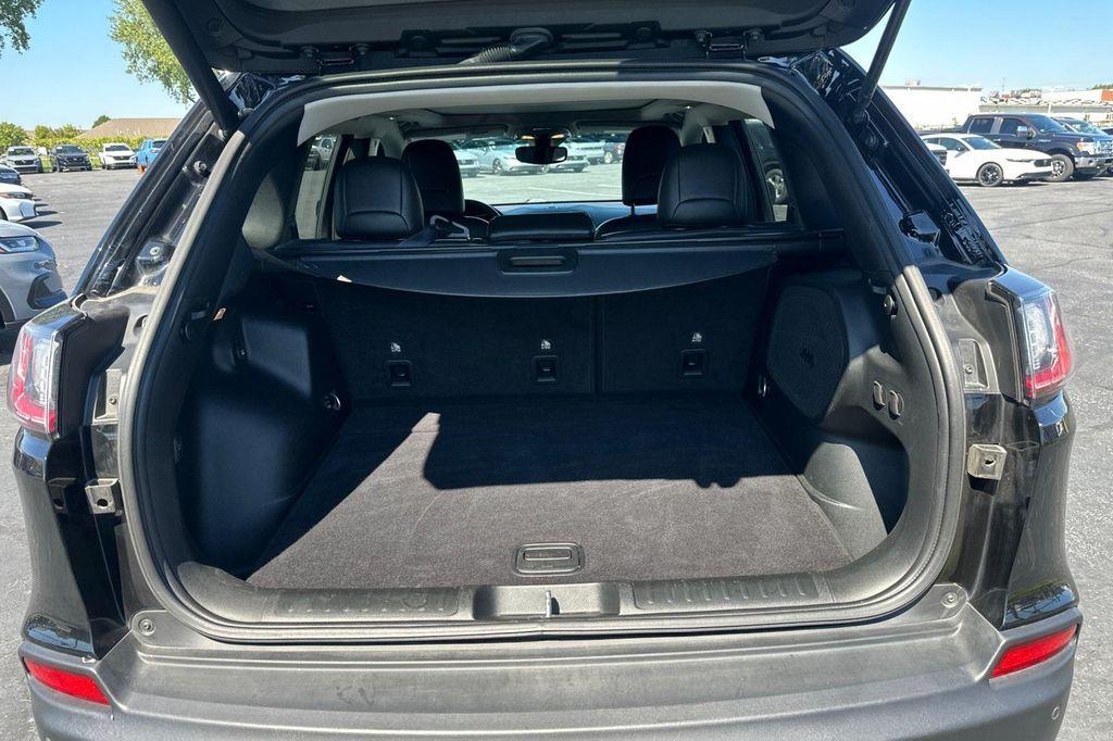 used 2019 Jeep Cherokee car, priced at $19,877