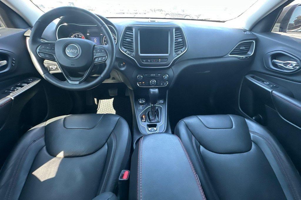 used 2019 Jeep Cherokee car, priced at $19,877