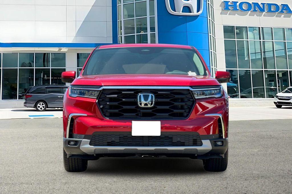 new 2025 Honda Pilot car, priced at $47,505