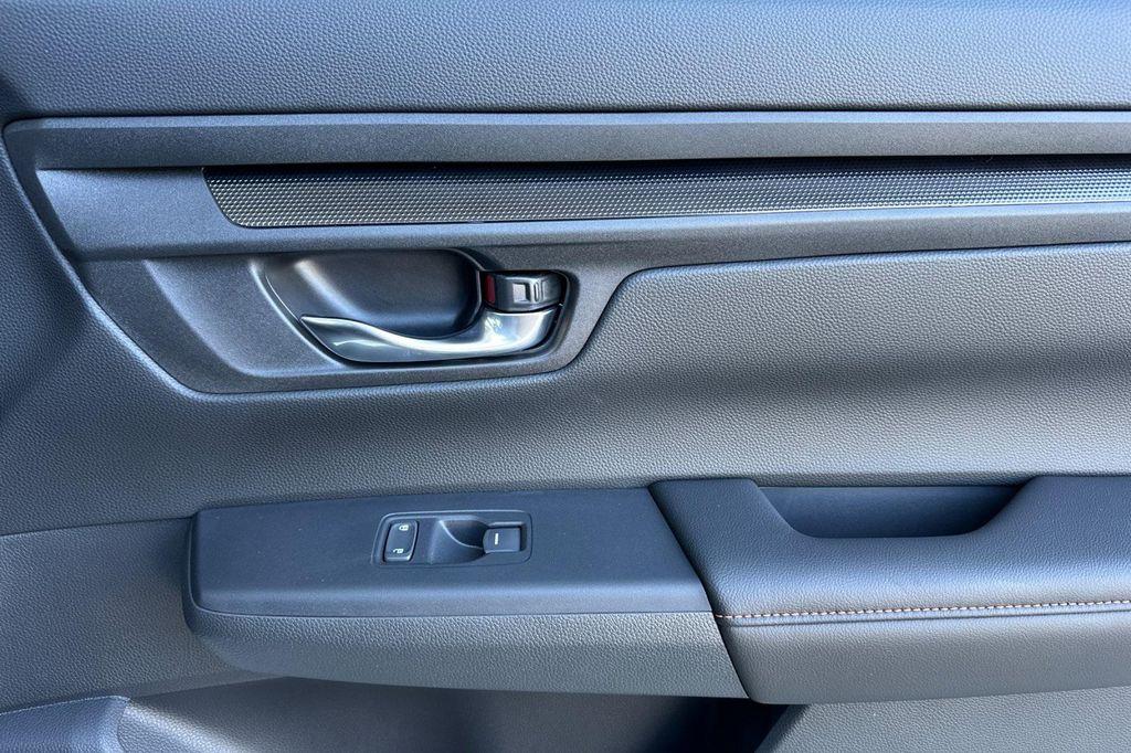 new 2026 Honda CR-V Hybrid car, priced at $41,620