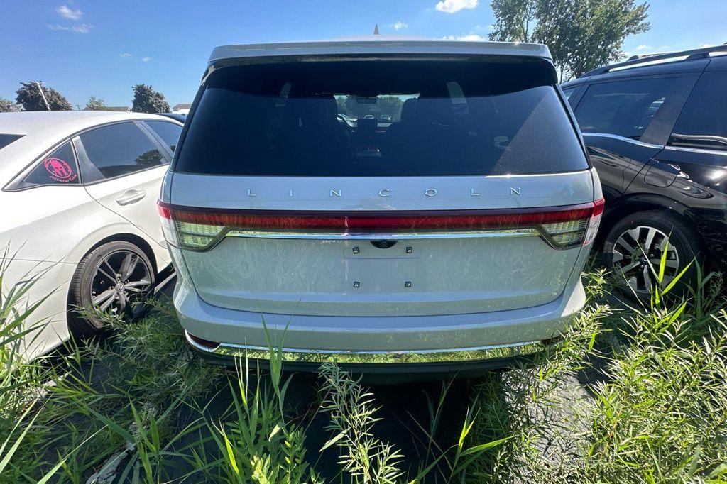 used 2020 Lincoln Aviator car, priced at $36,982