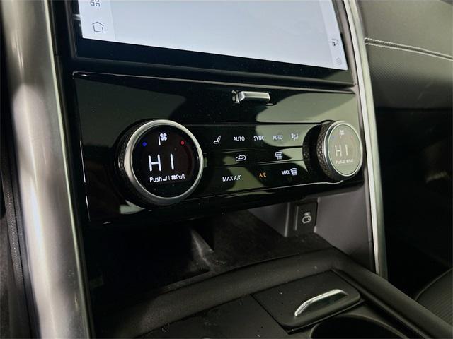 used 2024 Land Rover Discovery car, priced at $59,995