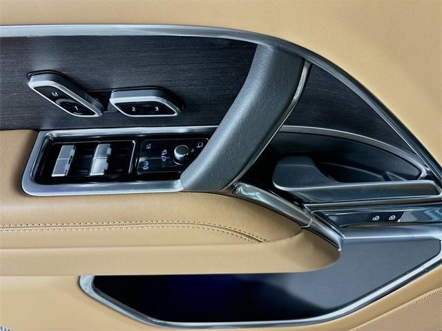 new 2025 Land Rover Range Rover car, priced at $125,480