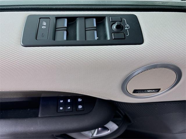 used 2023 Land Rover Discovery car, priced at $67,995