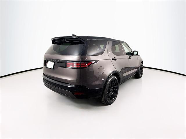 new 2025 Land Rover Discovery car, priced at $69,925