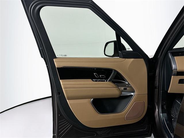 new 2025 Land Rover Range Rover car, priced at $153,790