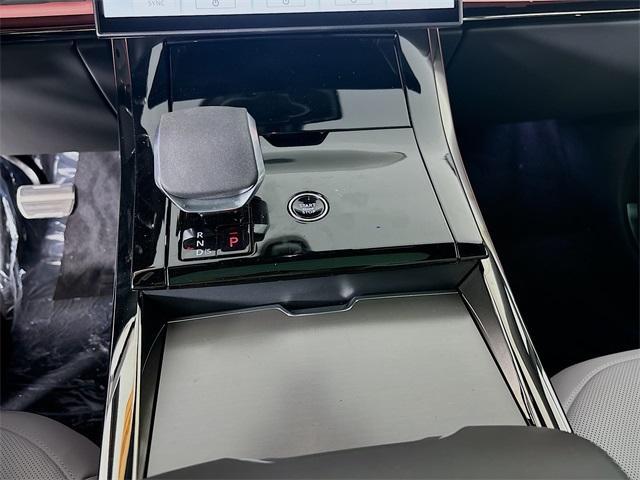 new 2025 Land Rover Range Rover Sport car, priced at $107,400