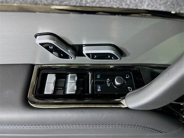 new 2025 Land Rover Range Rover Sport car, priced at $91,985