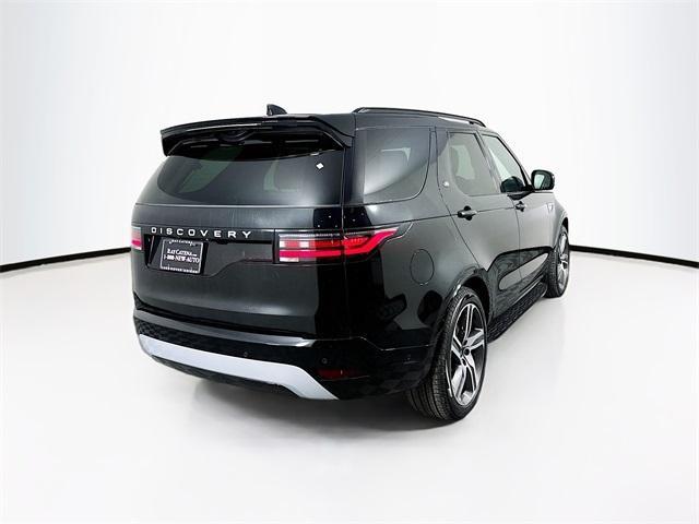 new 2025 Land Rover Discovery car, priced at $84,975