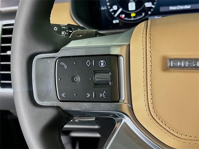 new 2025 Land Rover Discovery car, priced at $84,975