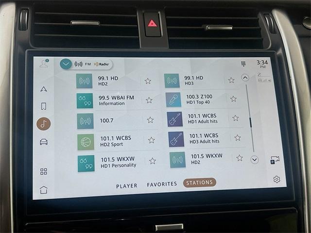 used 2024 Land Rover Discovery car, priced at $53,995