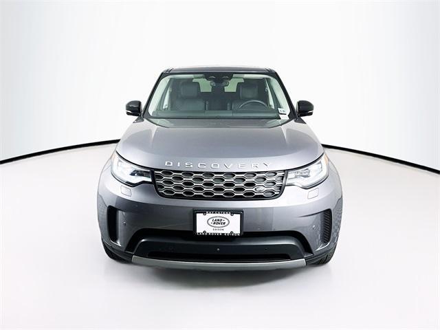 used 2024 Land Rover Discovery car, priced at $53,995