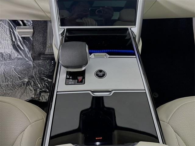 new 2025 Land Rover Range Rover car, priced at $132,460