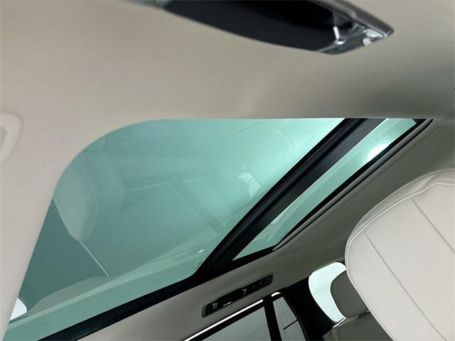 new 2025 Land Rover Range Rover car, priced at $132,460