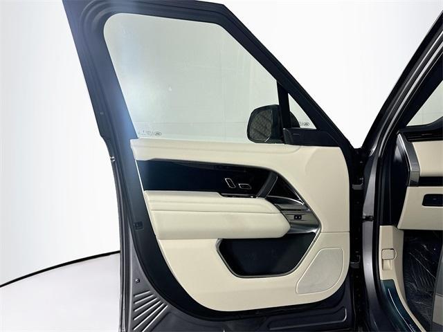 new 2025 Land Rover Range Rover car, priced at $118,455