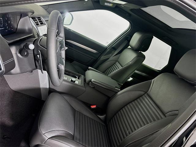 used 2024 Land Rover Discovery car, priced at $58,995