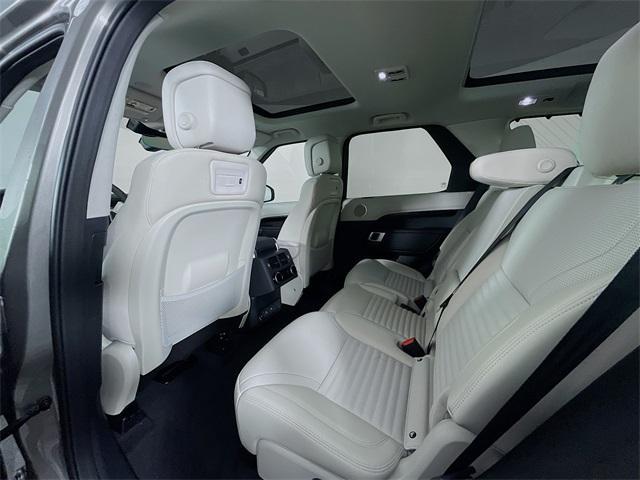used 2024 Land Rover Discovery car, priced at $53,995