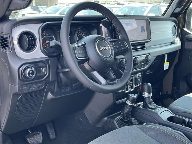 new 2025 Jeep Gladiator car, priced at $52,433