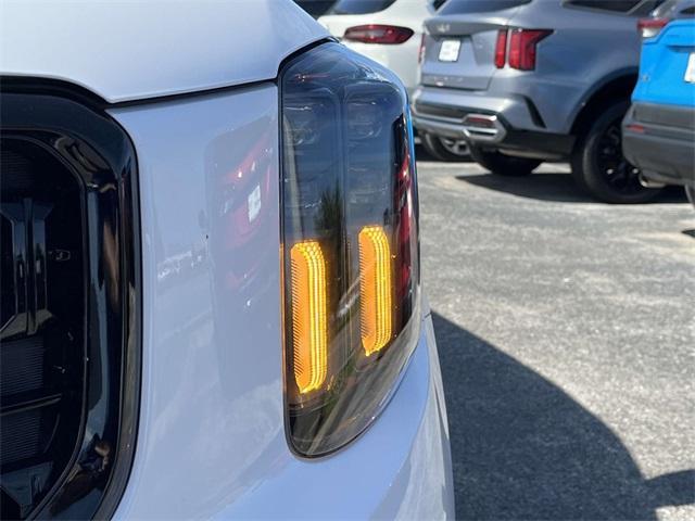 used 2024 Kia Telluride car, priced at $49,387