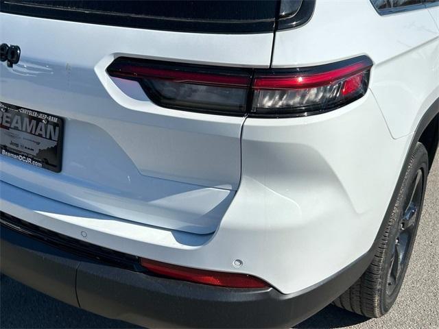 new 2024 Jeep Grand Cherokee L car, priced at $44,500