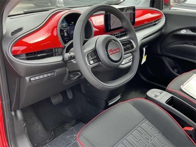 new 2024 FIAT 500e car, priced at $31,000