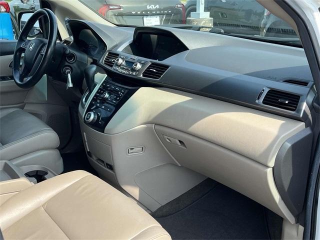 used 2011 Honda Odyssey car, priced at $6,500